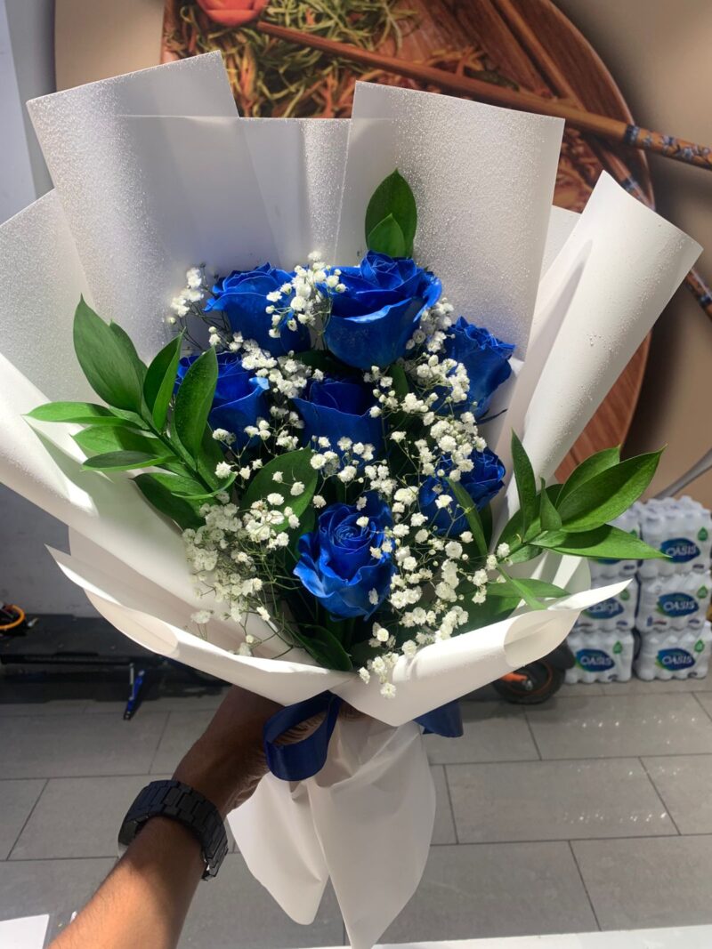 BLUE ROSES
